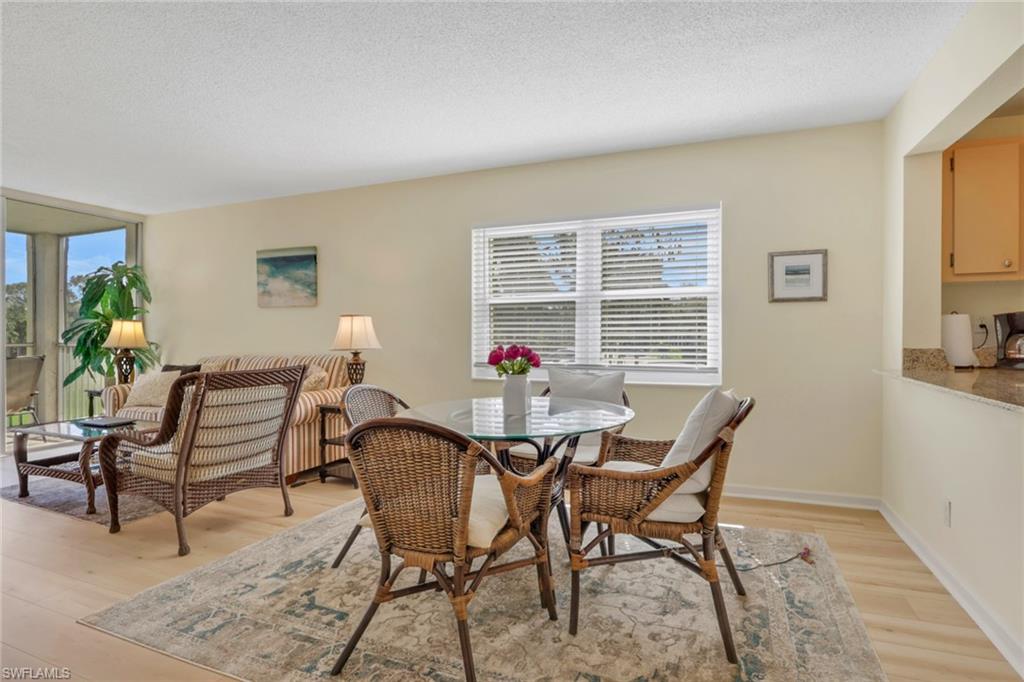 FOREST LAKES - Residential