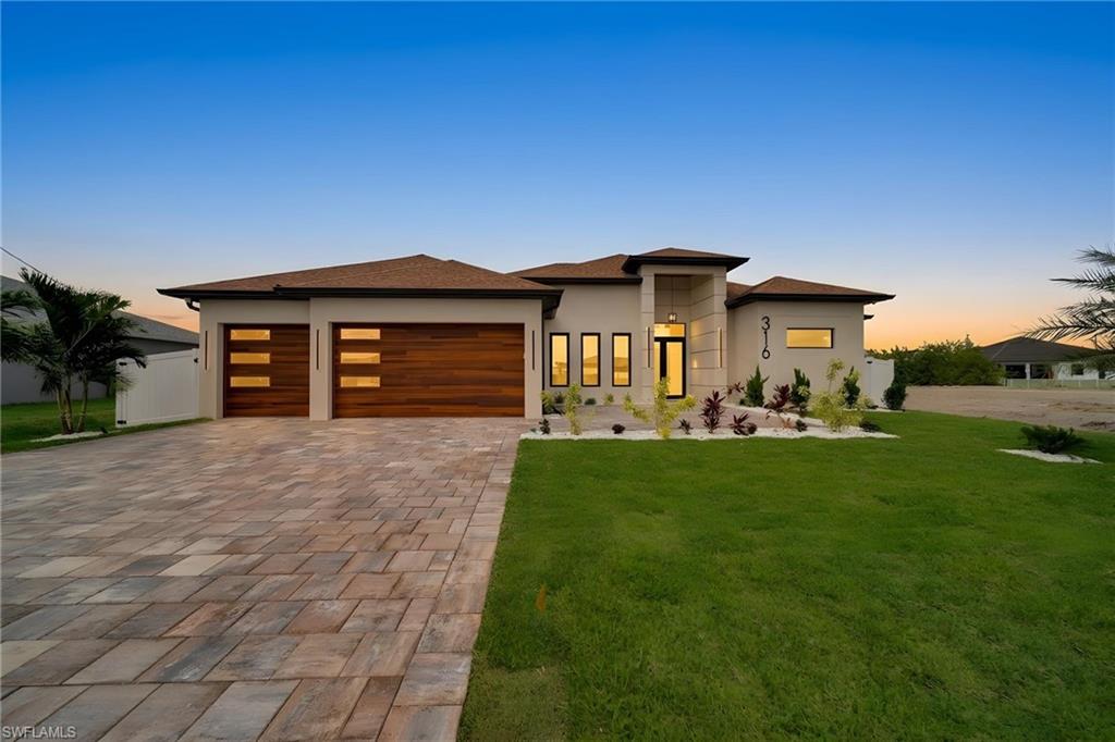 CAPE CORAL - Residential