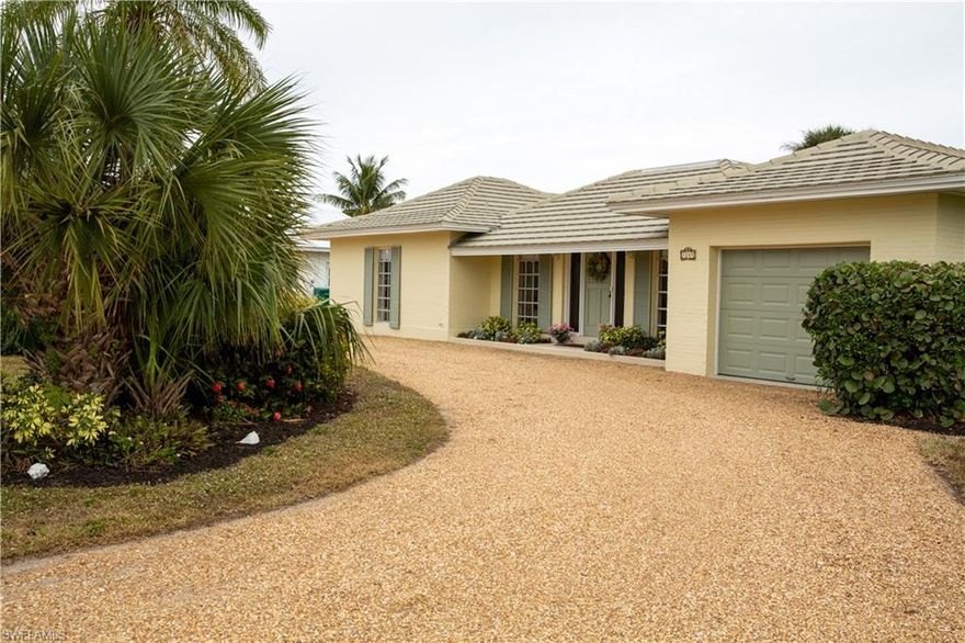 Say Hello to your home in paradise! This well kept 3 bedroom/2 bathroom home is the remodeled tropical oasis you've been waiting for. This home offers southern exposure and a lovely view of the golf course. When you walk through your front door, let your jaw drop at the beautiful wood beam vaulted ceiling. Your gaze will take you right outside to the oversized courtyard style lanai with room for a pool! The large kitchen has been tastefully remodeled and is adjacent to a large dining/ family room. Having multiple sliding doors accessing your lanai offers plenty of natural light. The circular driveway gives ample room for guest parking! Come check this home out to see for yourself!