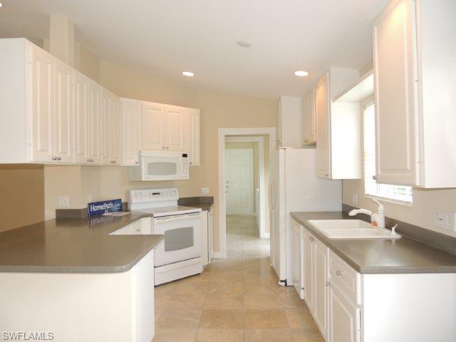 VILLAGE WALK OF BONITA SPRINGS - Residential