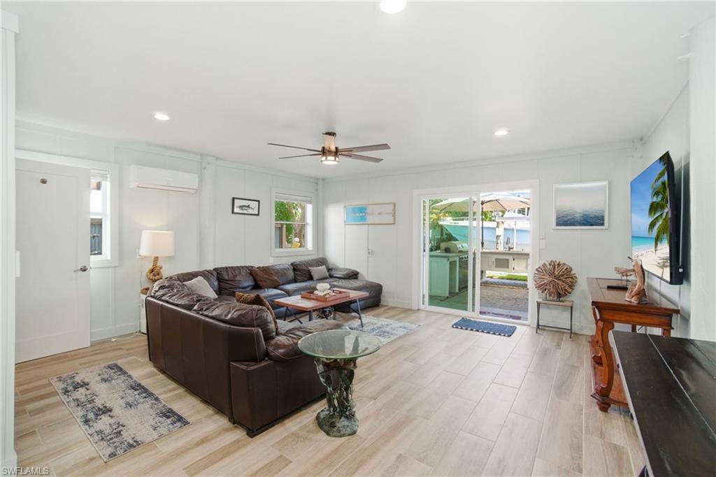 GULF HARBOR - Residential