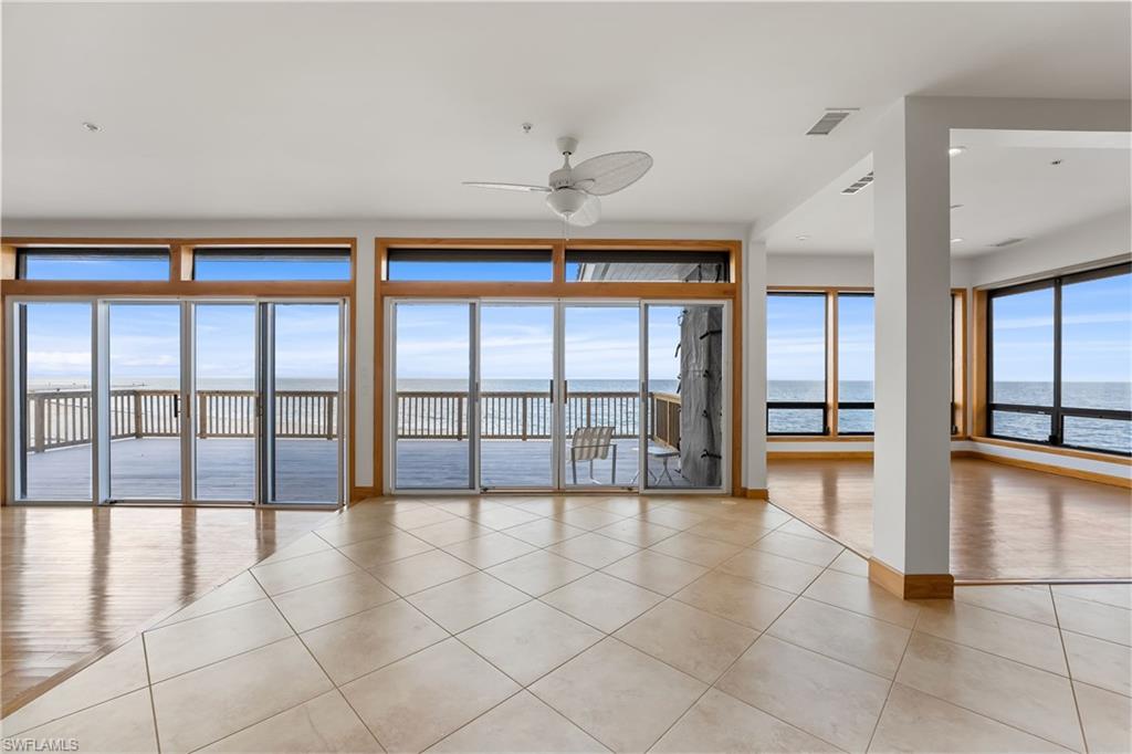 SAFETY HARBOR CLUB - Residential