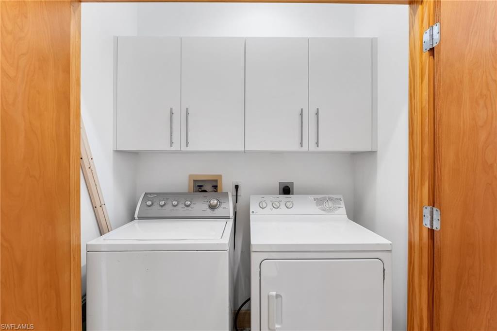 SAFETY HARBOR CLUB - Residential