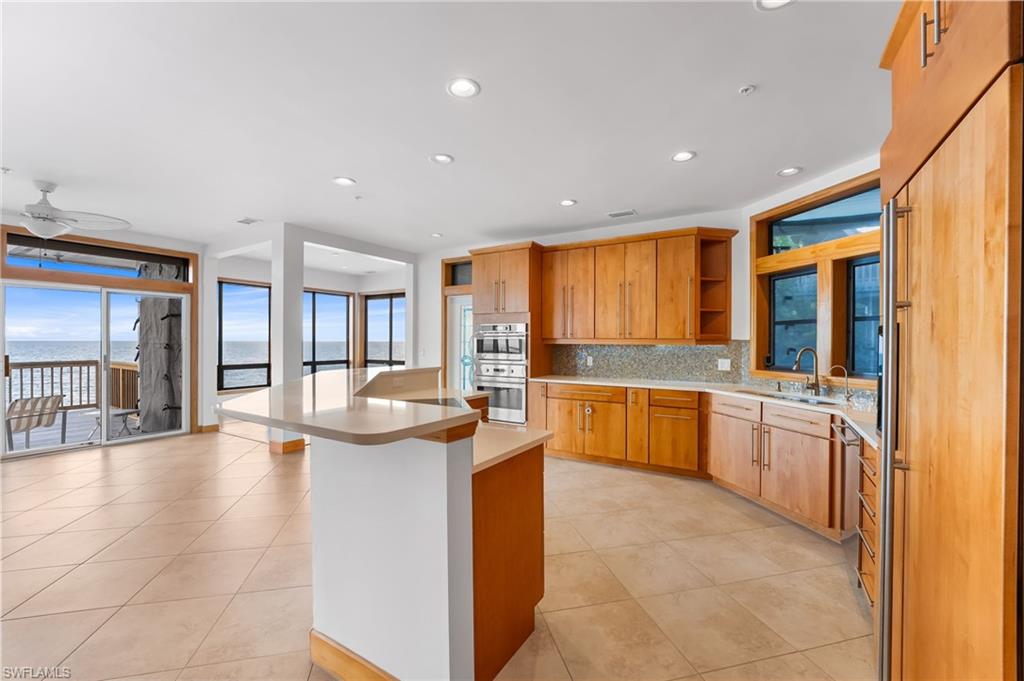 SAFETY HARBOR CLUB - Residential