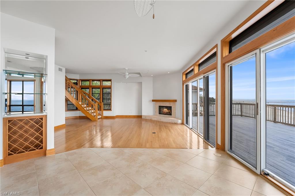 SAFETY HARBOR CLUB - Residential