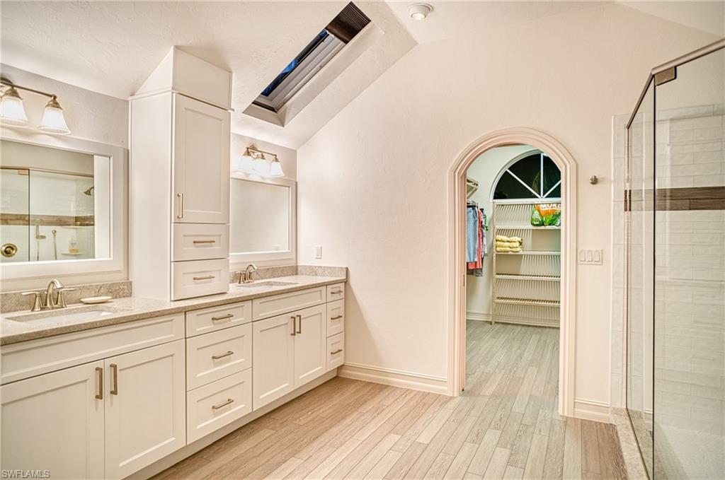 METES AND BOUNDS - Residential