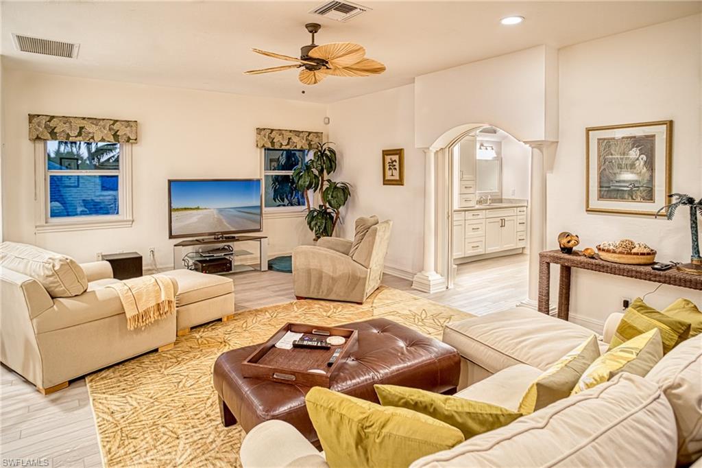 METES AND BOUNDS - Residential