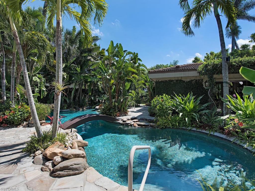 OLDE NAPLES - Residential