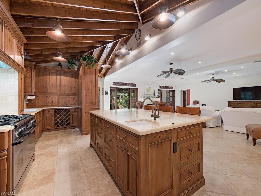 OLDE NAPLES - Residential