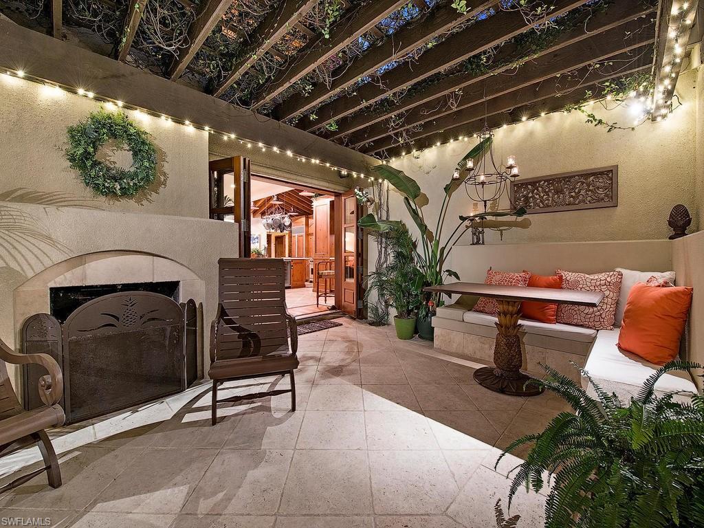 OLDE NAPLES - Residential