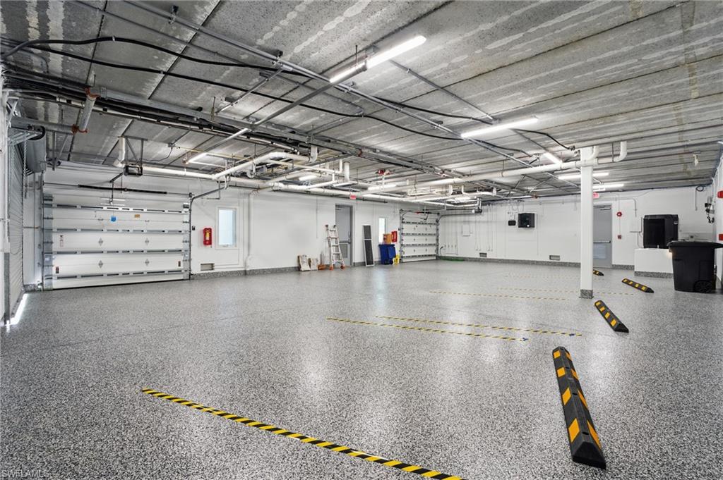 ISLAND SHORES - Residential