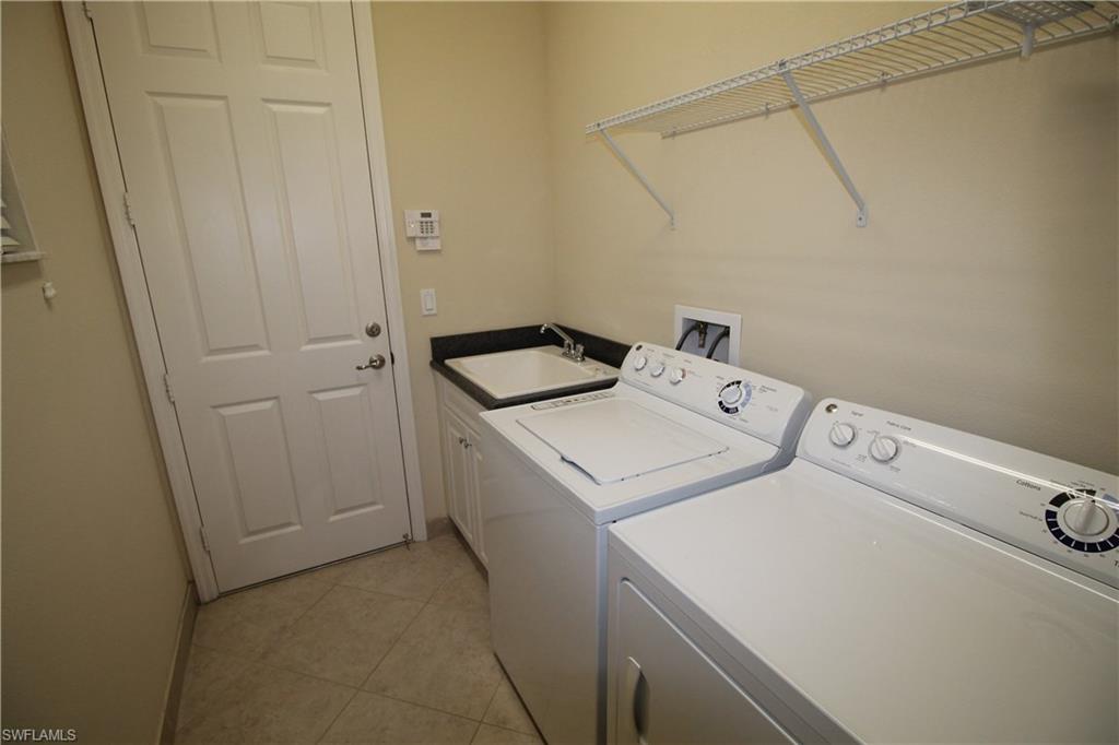 RIVERSTONE - Residential Lease