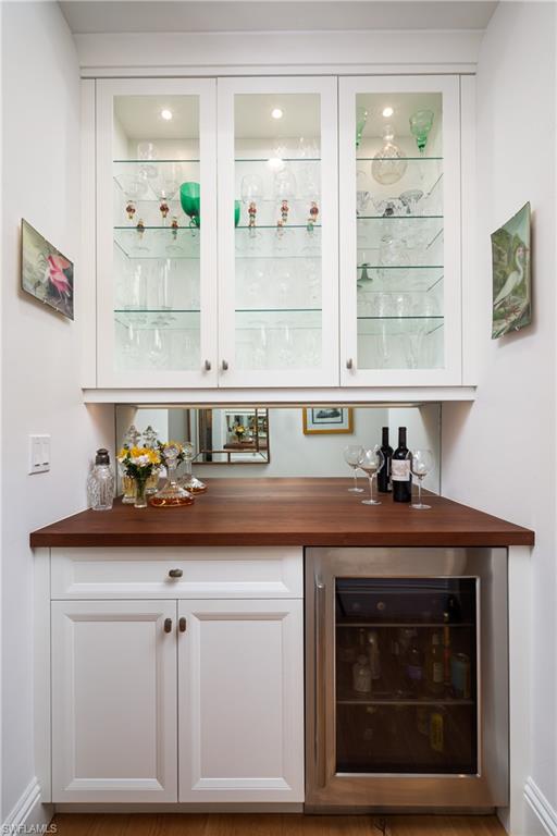 MOORINGS - Residential