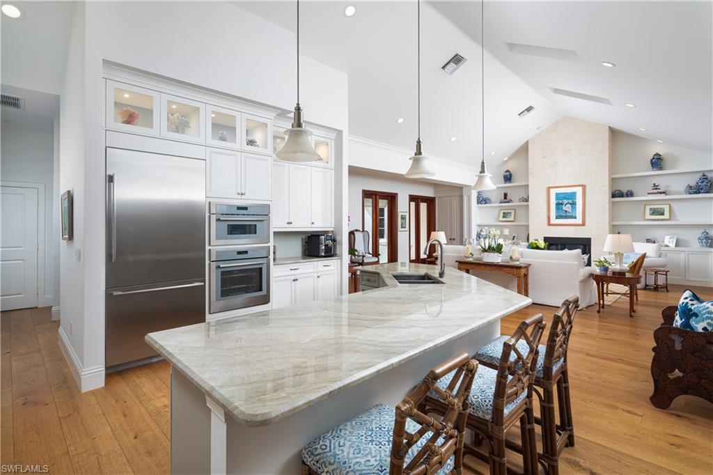 MOORINGS - Residential