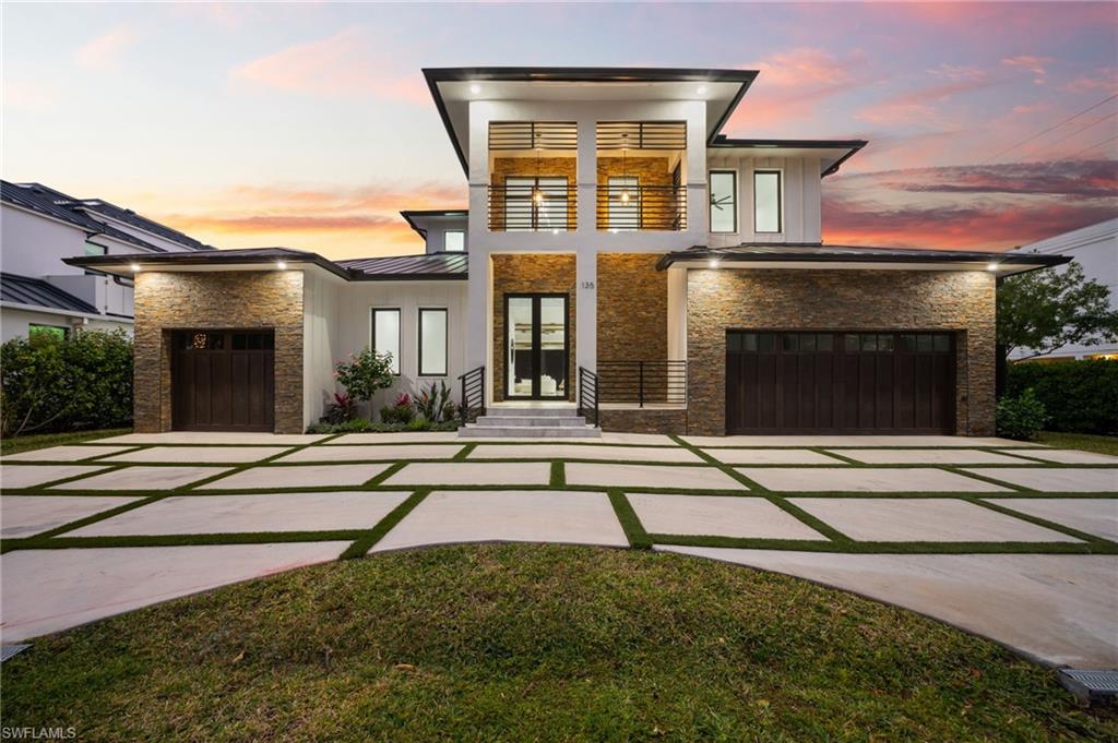 OLDE NAPLES - Residential