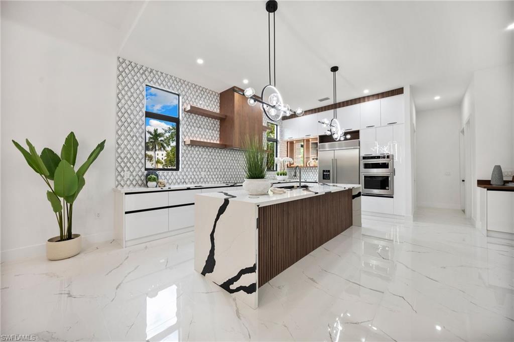 OLDE NAPLES - Residential