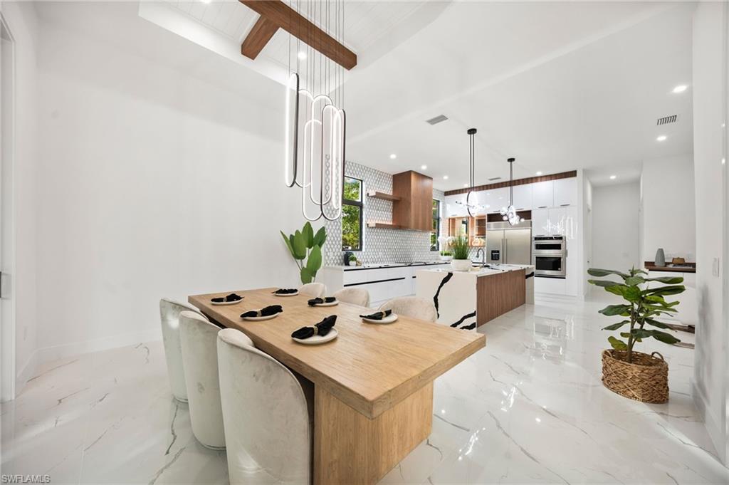 OLDE NAPLES - Residential