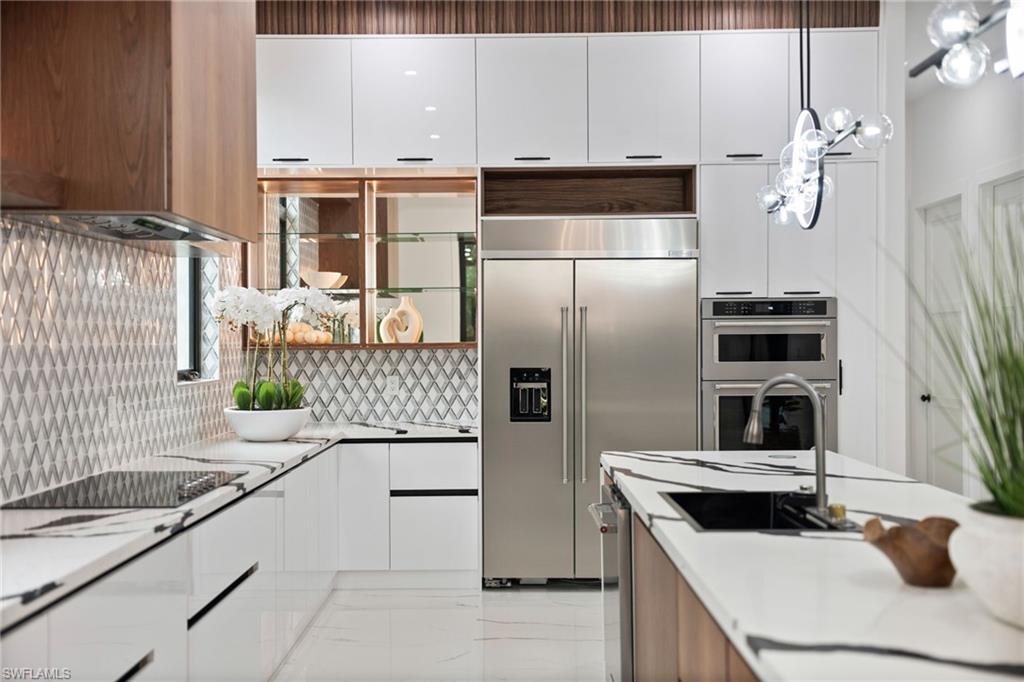 OLDE NAPLES - Residential