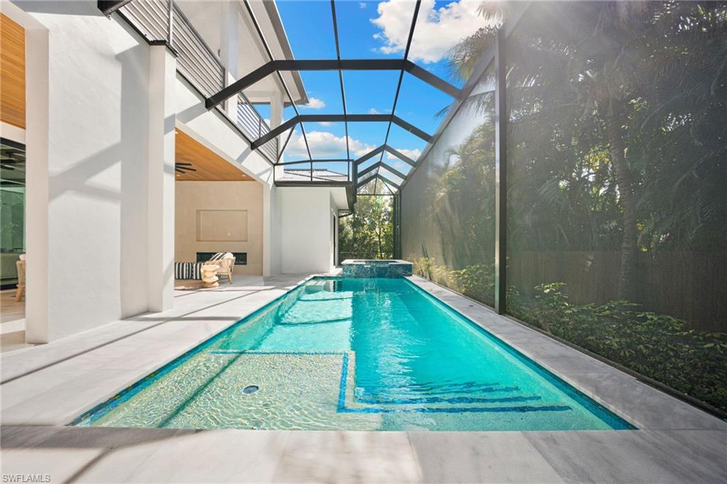 OLDE NAPLES - Residential