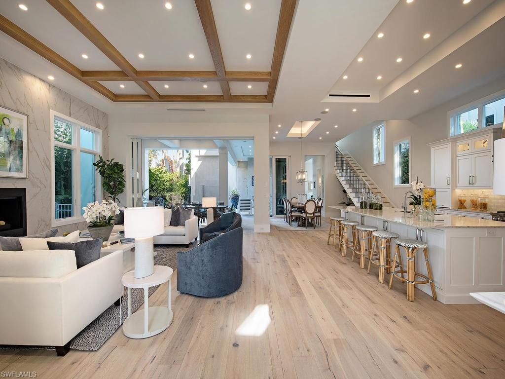 OLDE NAPLES - Residential