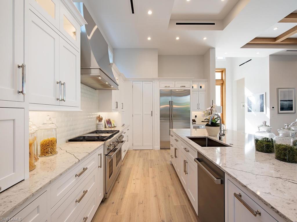 OLDE NAPLES - Residential