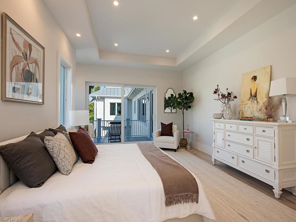 OLDE NAPLES - Residential