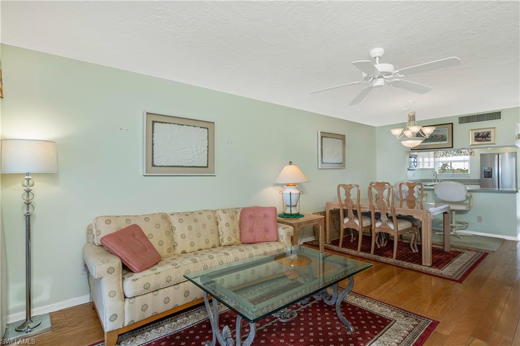 HIGH POINT COUNTRY CLUB - Residential