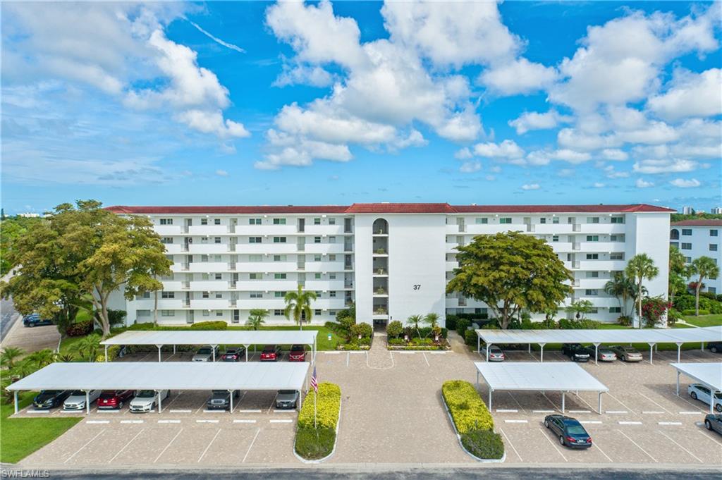 HIGH POINT COUNTRY CLUB - Residential