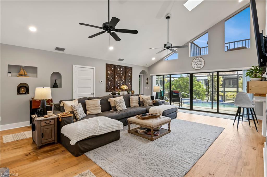 PINE ISLAND SHORES UNIT 9 - Residential