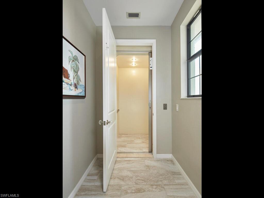 LAMORADA - Residential