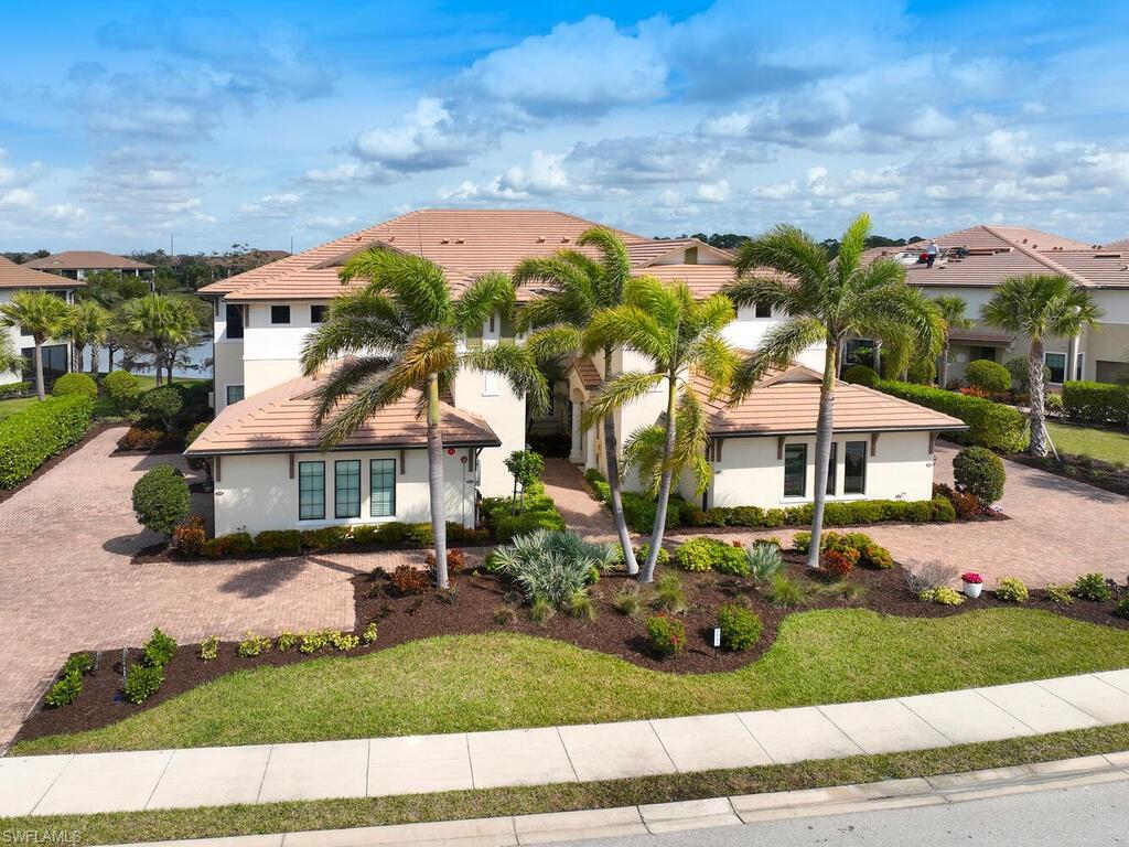 LAMORADA - Residential