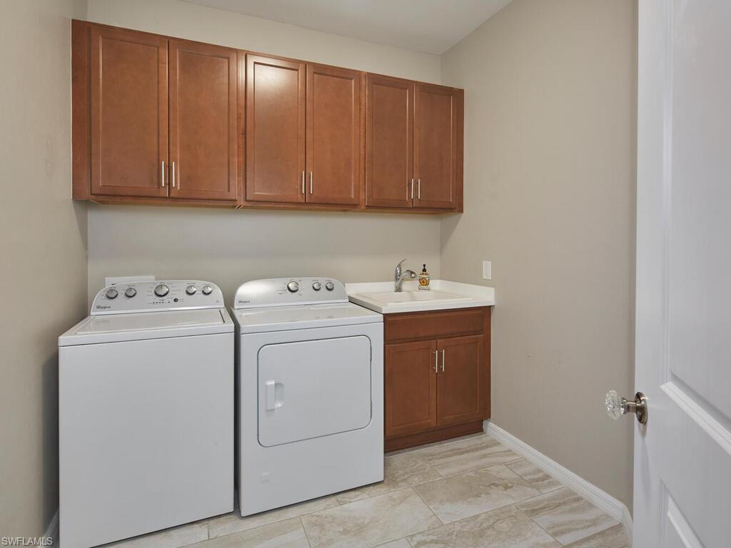 LAMORADA - Residential