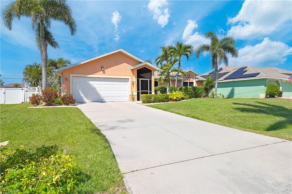 CAPE CORAL - Residential