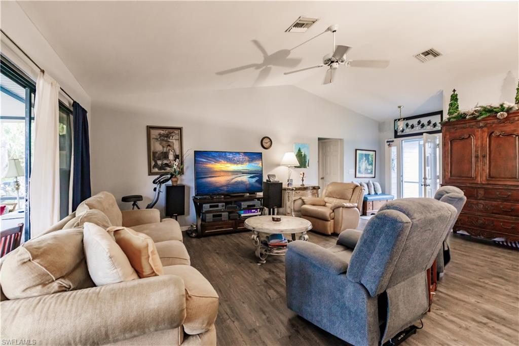 GOLDEN GATE CITY - Residential