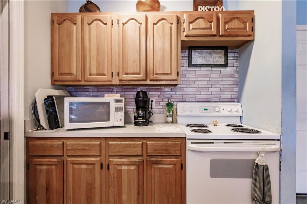 GOLDEN GATE CITY - Residential