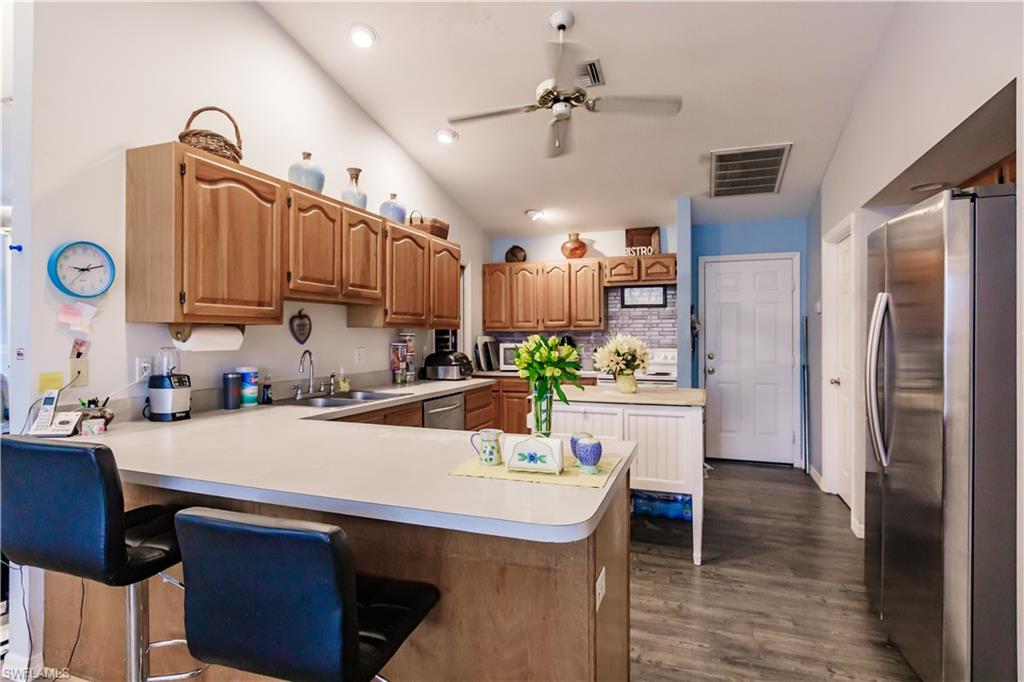 GOLDEN GATE CITY - Residential