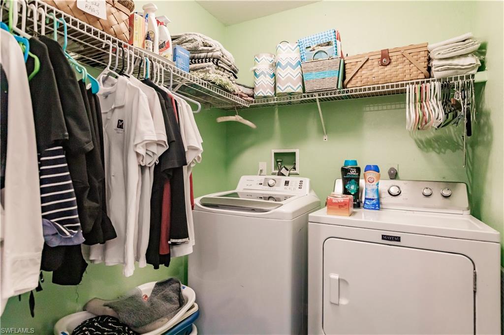 GOLDEN GATE CITY - Residential