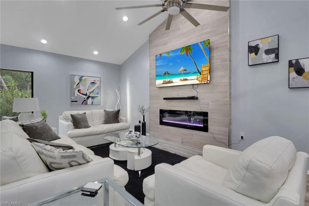 HARBORTOWN - Residential