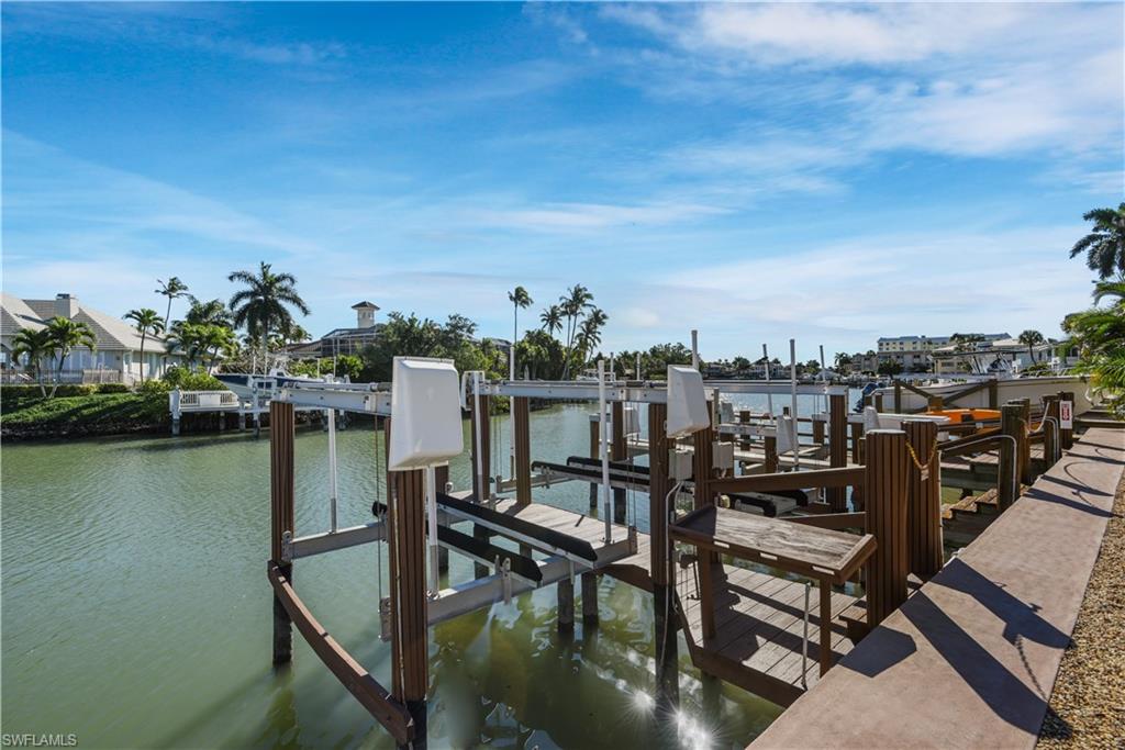 PORT AU VILLA - Residential