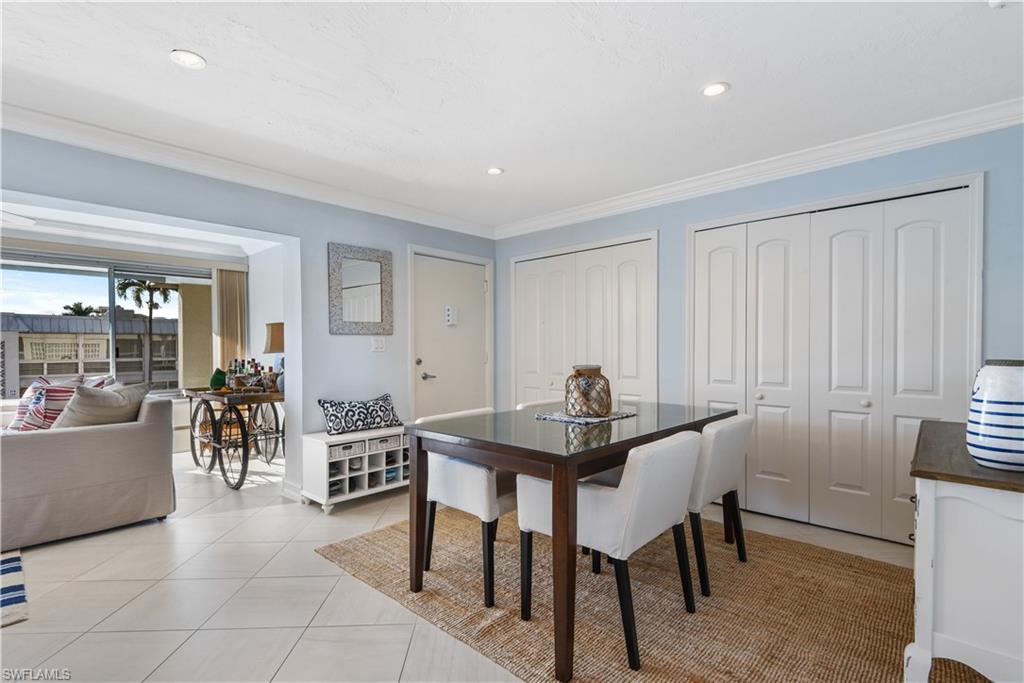 PORT AU VILLA - Residential