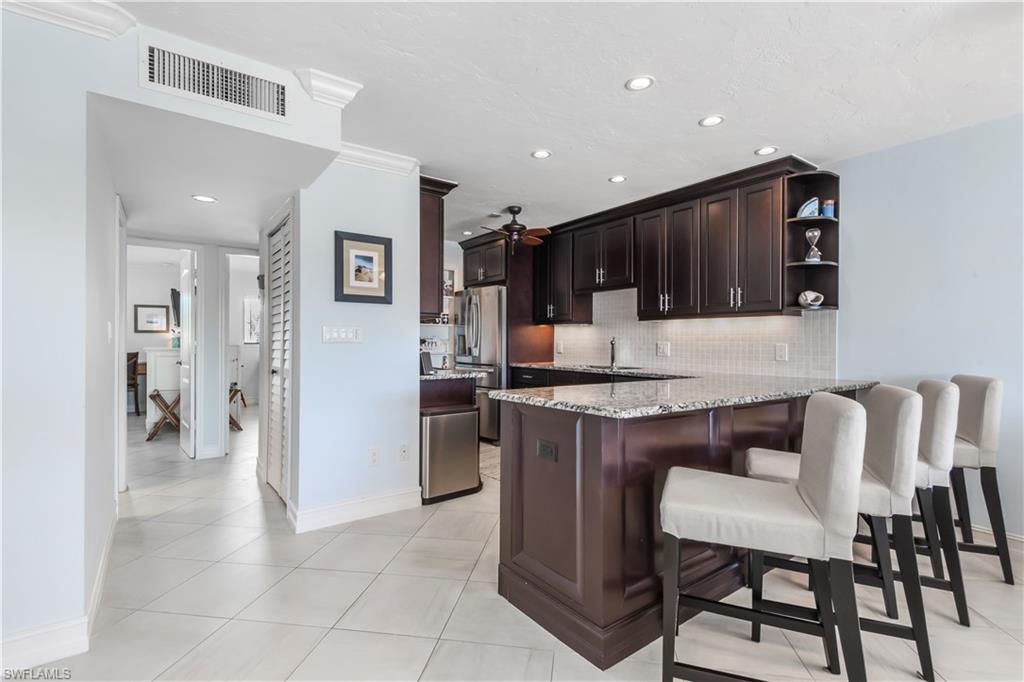 PORT AU VILLA - Residential