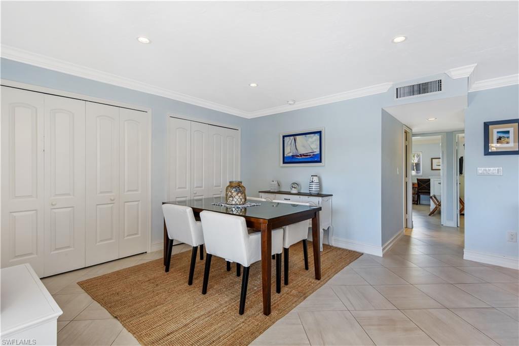 PORT AU VILLA - Residential