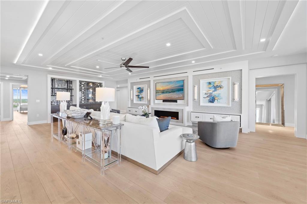 KALEA BAY TOWER 100 - Residential