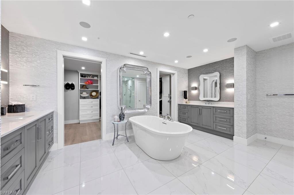 KALEA BAY TOWER 100 - Residential