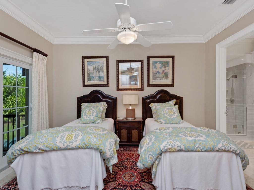 SOUTHPOINTE YACHT CLUB - Residential