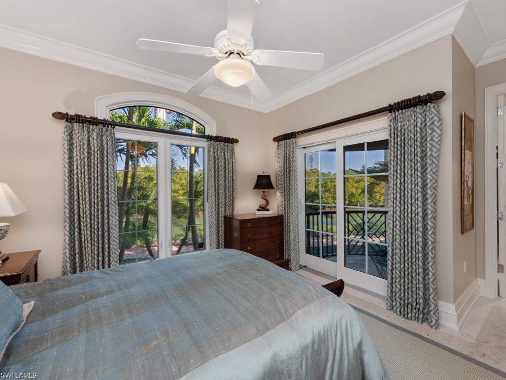 SOUTHPOINTE YACHT CLUB - Residential