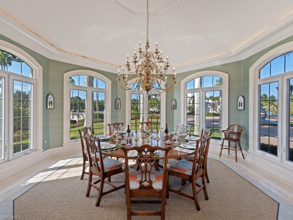 SOUTHPOINTE YACHT CLUB - Residential