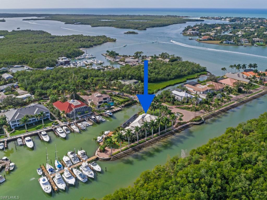 SOUTHPOINTE YACHT CLUB - Residential