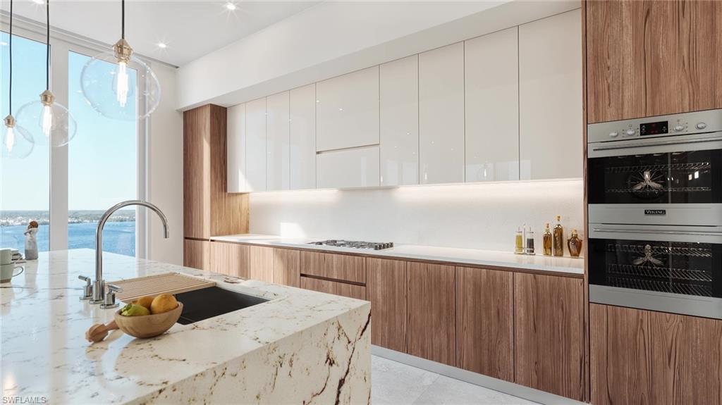 2583 First Street 1202