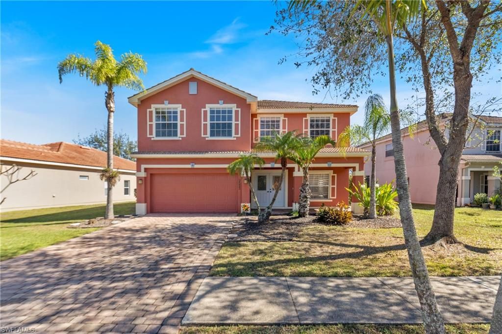 Photo of 2822 Inlet Cove LN W, NAPLES, FL 34120 (MLS # 226005868)